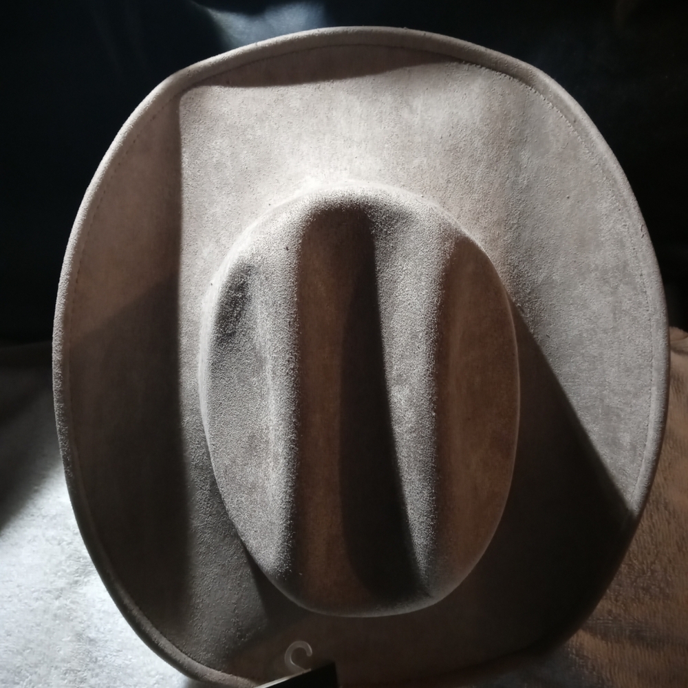 NY Collection Women's Suede Cowboy Hat in Tan